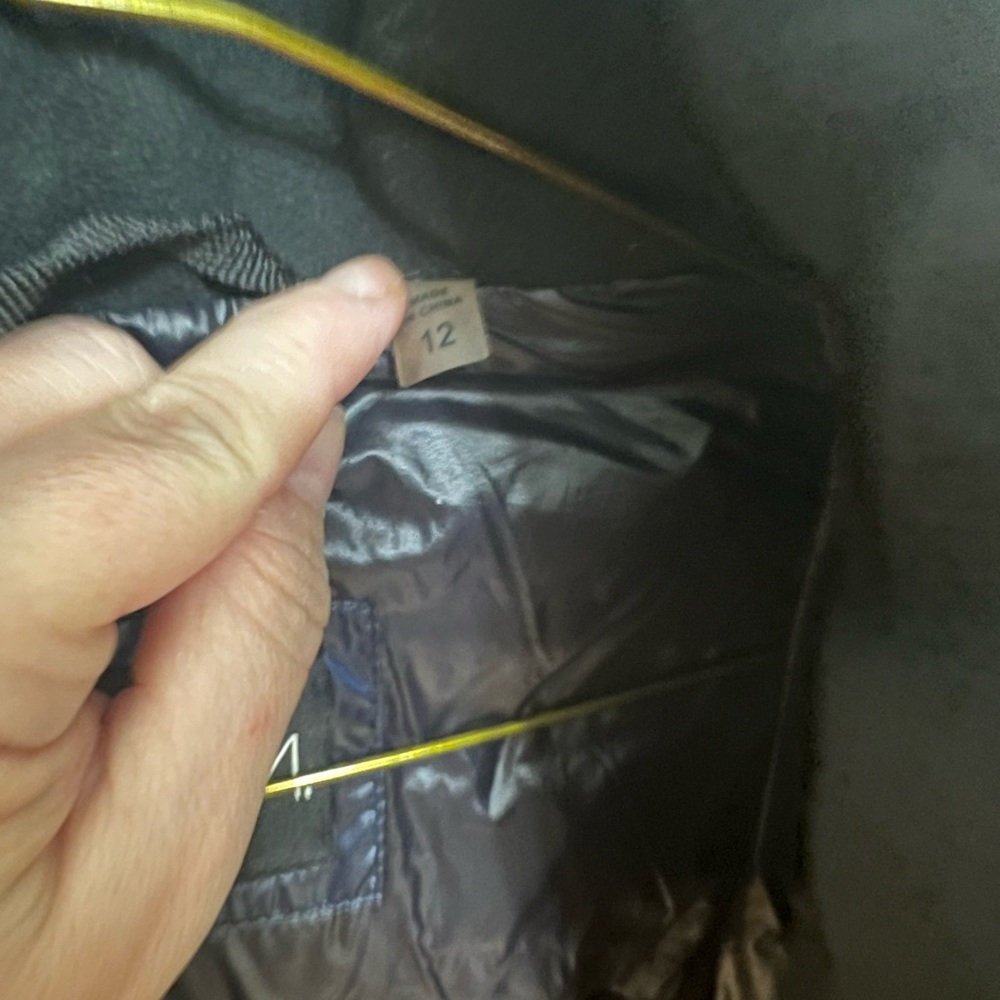 - Sam Jacket - Picture 5 of 5